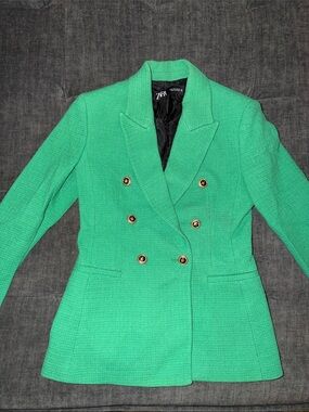 Zara Women's Bright Green Double-Breasted Blazer with Gold Buttons